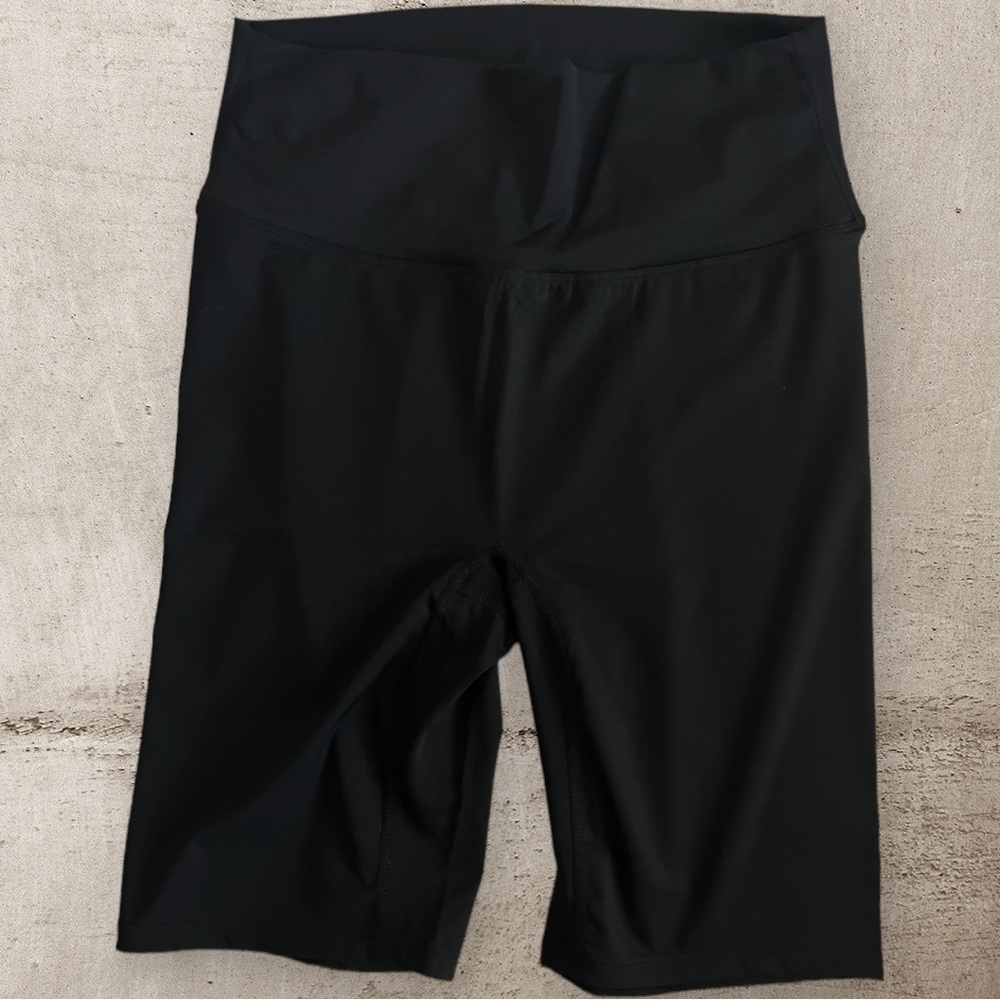 Lululemon Black Bike Shorts Size 10